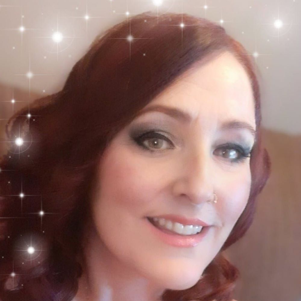 Meet your Posher, Nadine